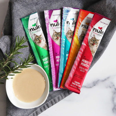 Grain-Free Perfect Purees Premium Wet Cat Treats, Squeezable Meal Topper for Felines