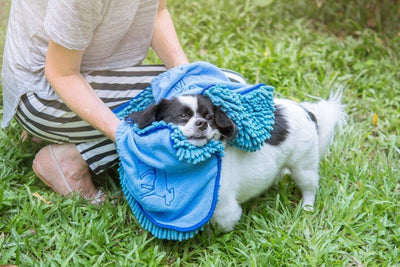 Quick Dry Towel for Dogs | Ultra Absorbent | Extra Large 35X15 Size for All Breeds | Comfortable Hand Pockets 